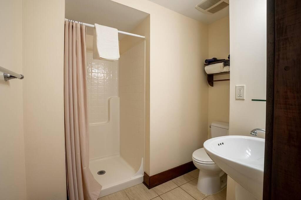 Charming 1Bd Suite In Capitol Hill - Foxglove Inn Seattle Eksteriør billede